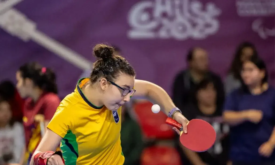 Fumaça sobe após múltiplas explosões em Caracas
03/01/2026 Vídeo Obtido pela Reuters/via REUTERS